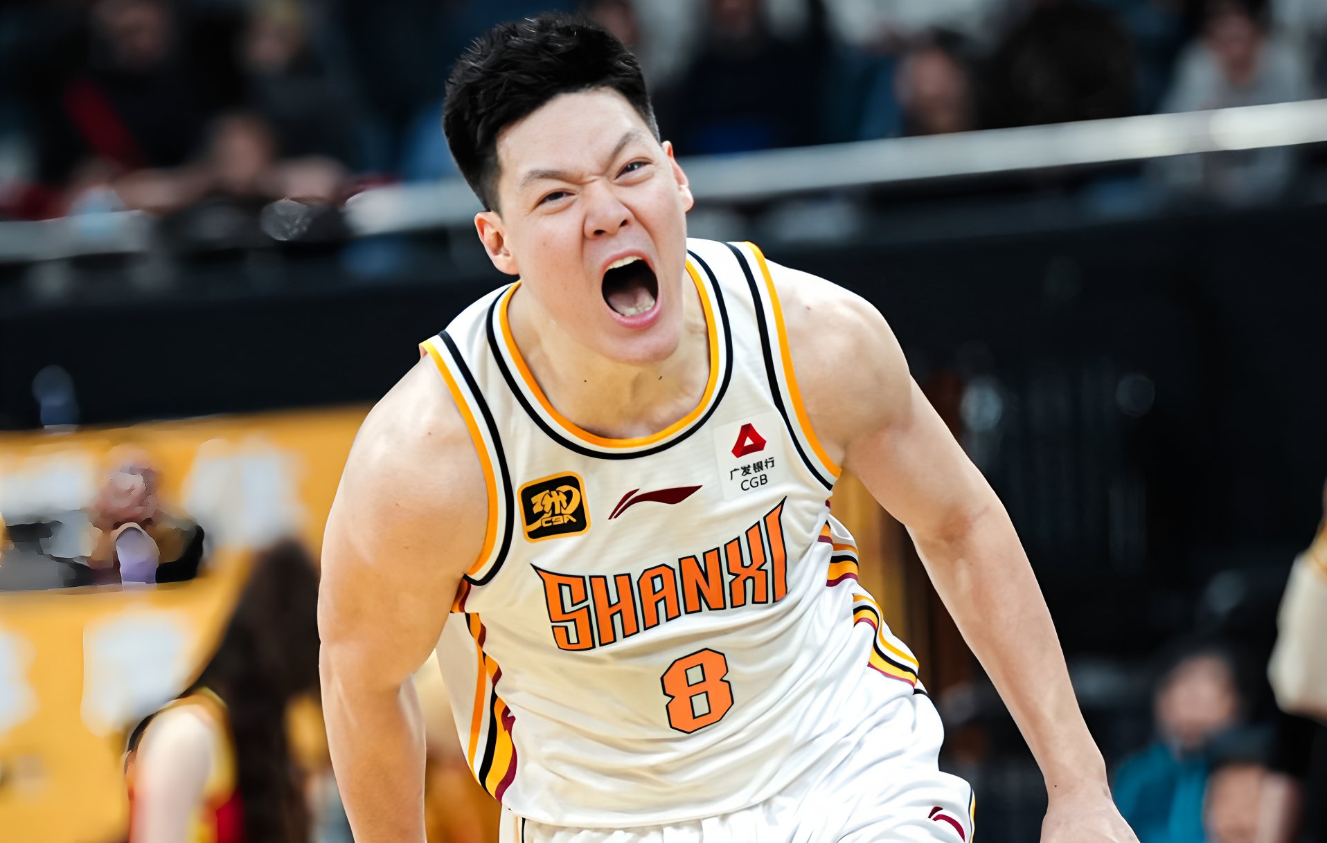 山东队大胜收获赛季首胜，士气高涨信心倍增