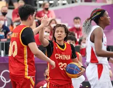 c7娱乐-雄鹿内线抢篮优势明显进攻效率高(雄鹿内线抢篮优势明显进攻效率高还是低)